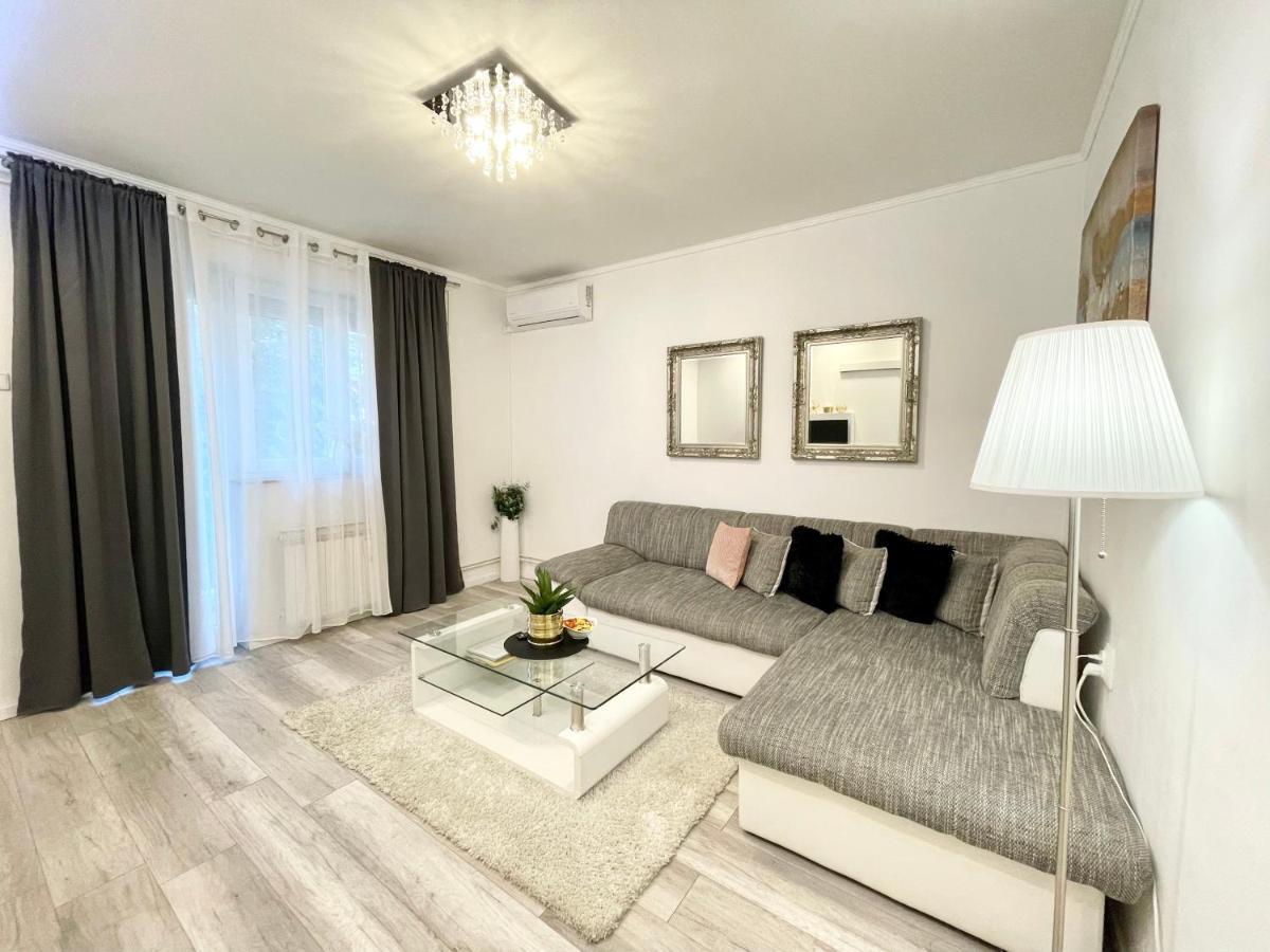 Apartment "Mimoza 1" Self Check-In, Self Check-Out 오토칵 외부 사진