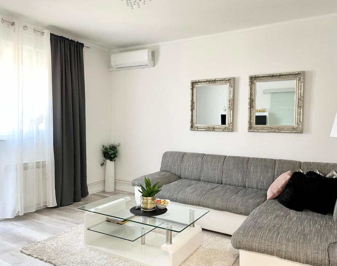 Apartment "Mimoza 1" Self Check-In, Self Check-Out 오토칵 외부 사진