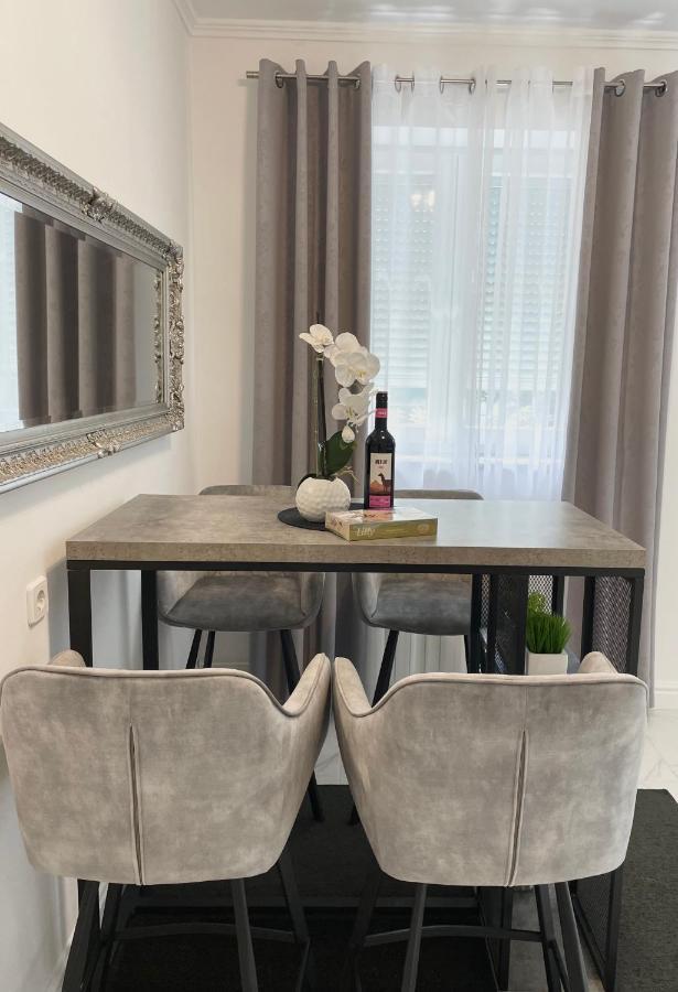 Apartment "Mimoza 1" Self Check-In, Self Check-Out 오토칵 외부 사진